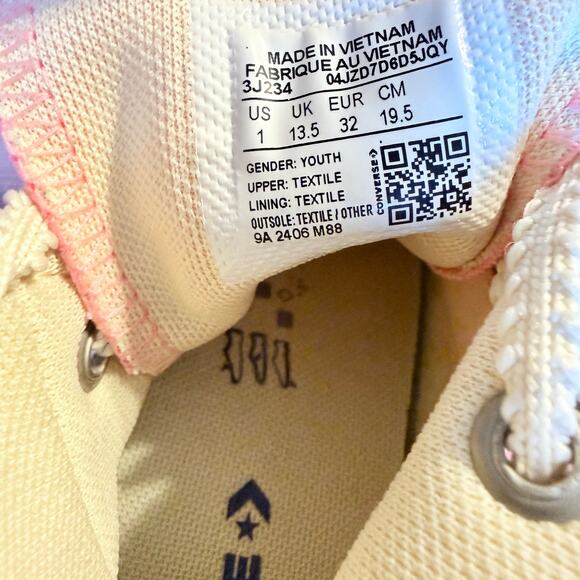 Converse Chuck Taylor All Star Pink High Top Youth Sneakers size 1Y - Picture 8 of 8